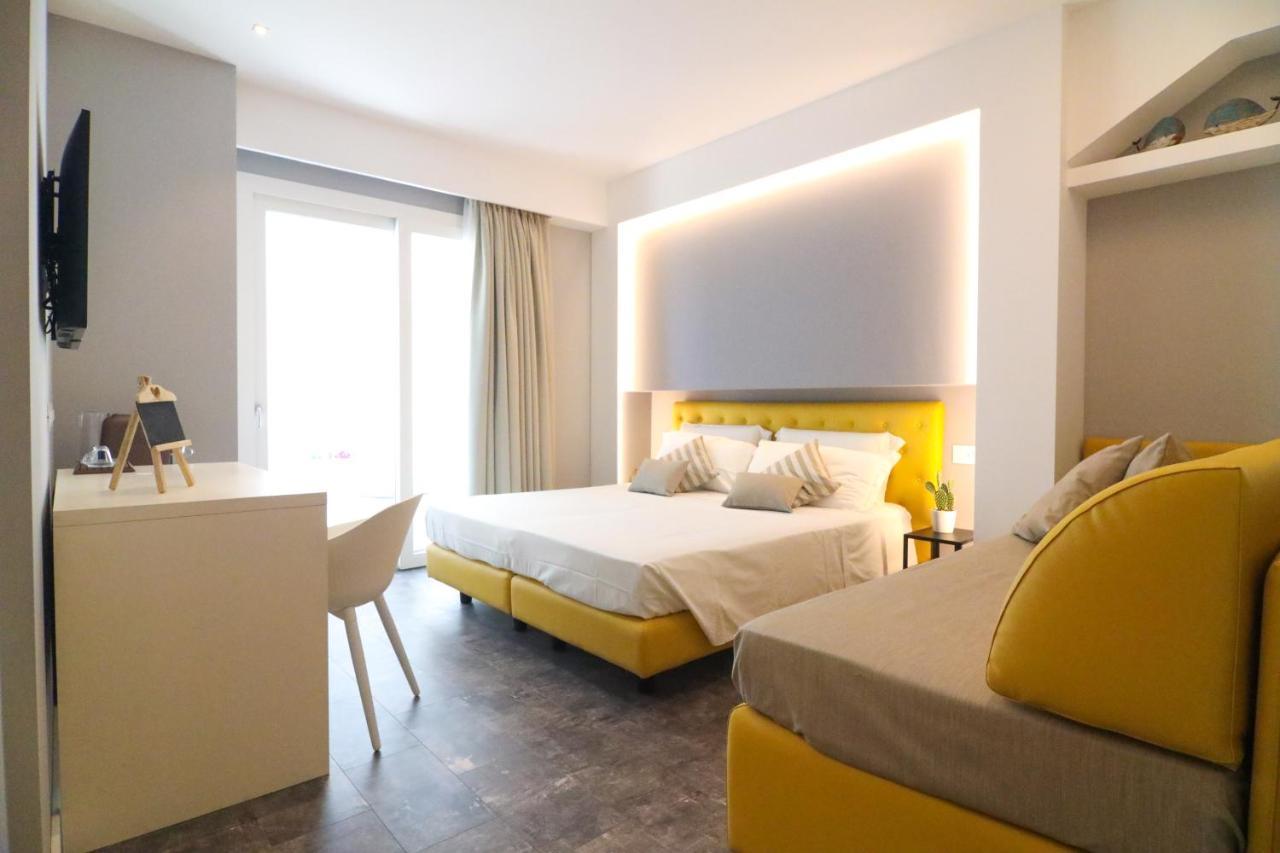 J Luxury Home Тропеа Екстериор снимка