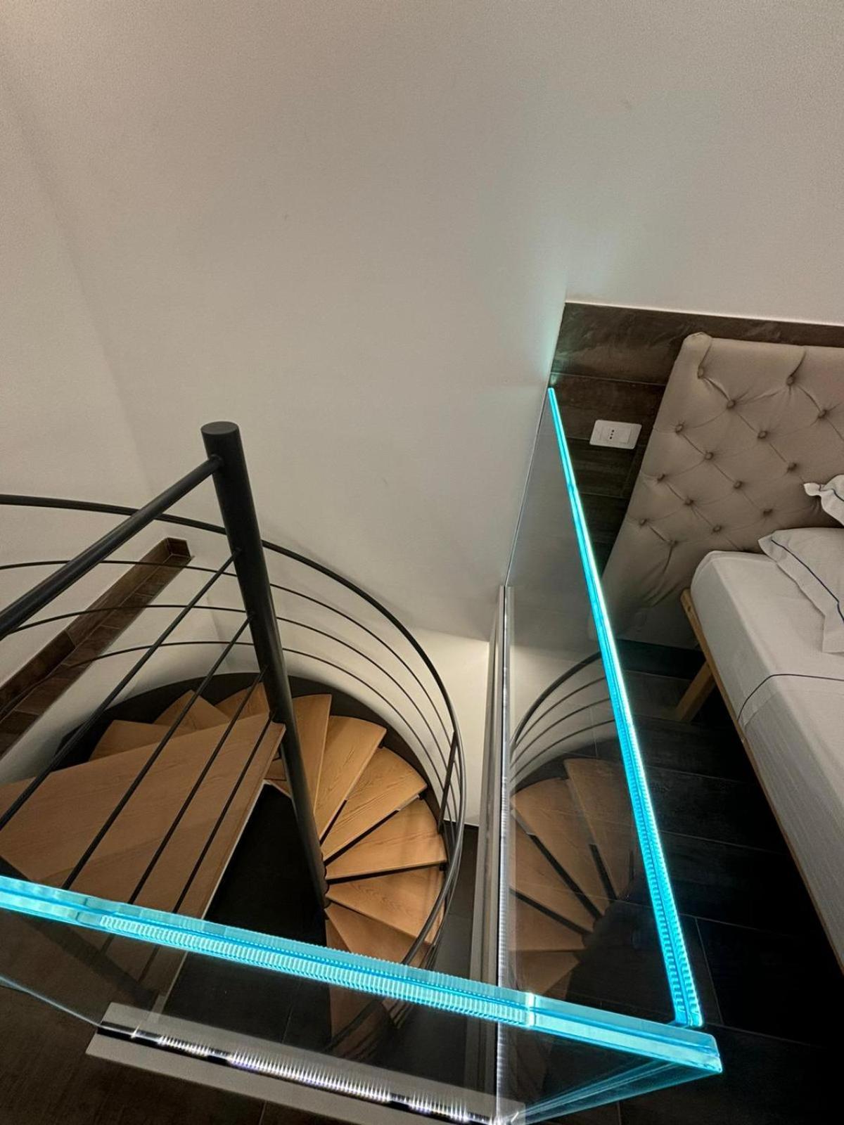 J Luxury Home Тропеа Екстериор снимка