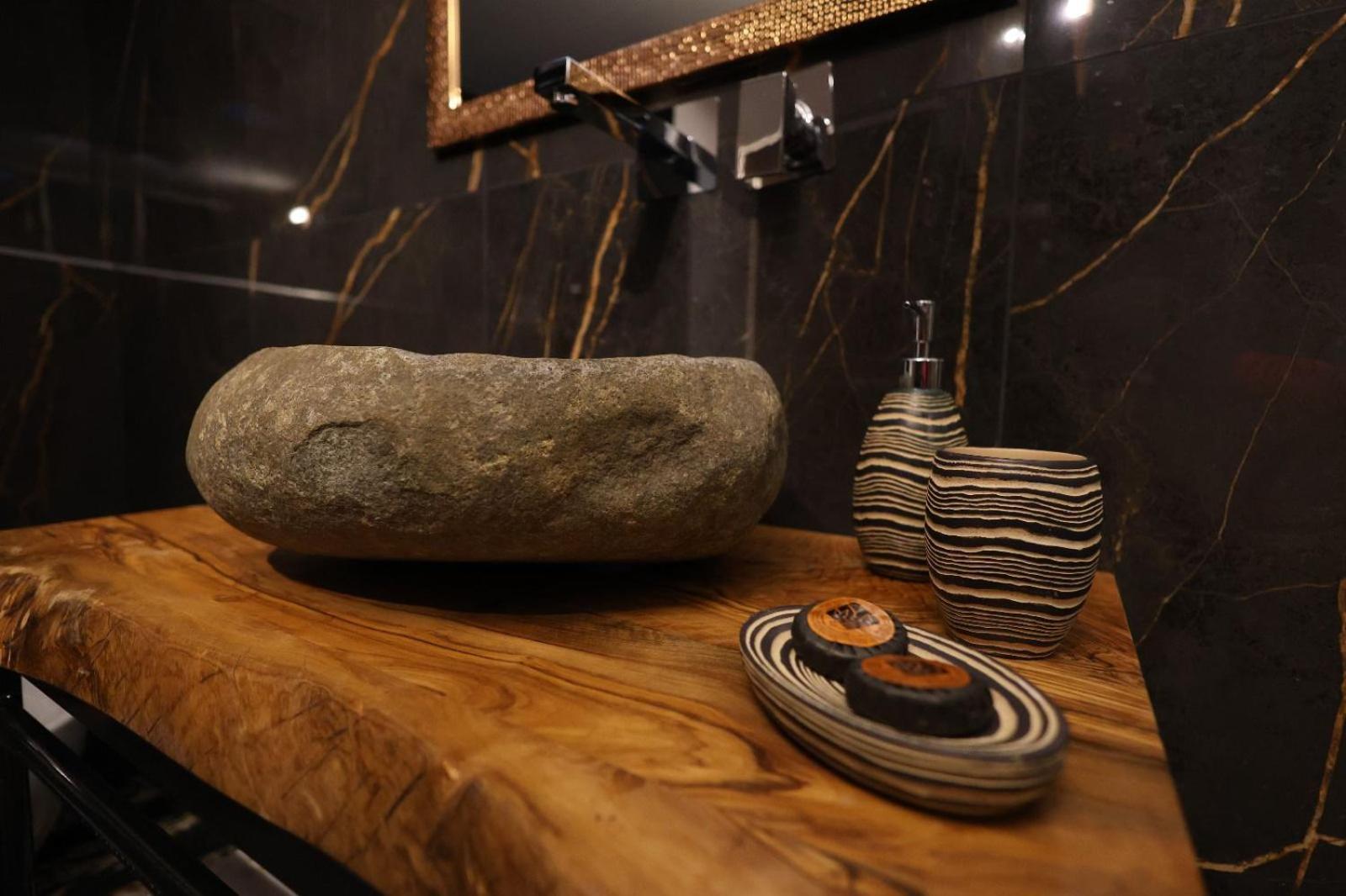 J Luxury Home Тропеа Екстериор снимка